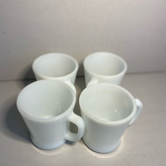Milk Glass Anchor Hocking Cups - Picture 5 of 6